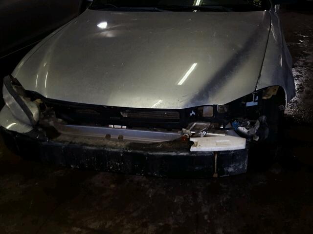 1G2NE52E35M110154 - 2005 PONTIAC GRAND AM S 银色 照片 9