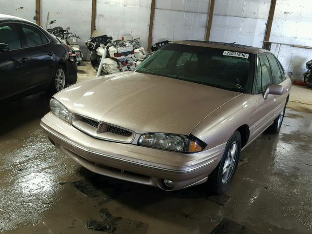 1G2HX52K3W4236187 - 1998 PONTIAC BONNEVILLE TAN photo 2