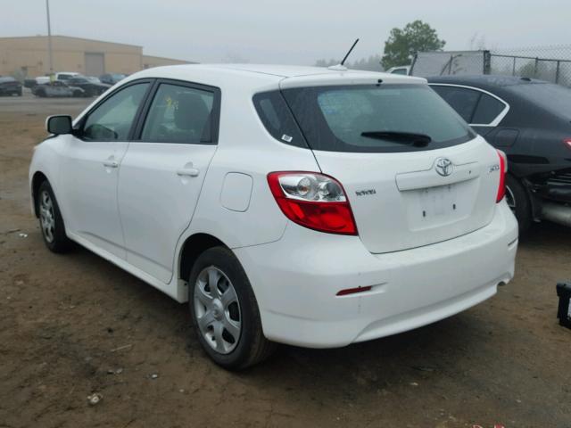 2T1KU4EE0AC334464 - 2010 TOYOTA COROLLA MA WHITE photo 3