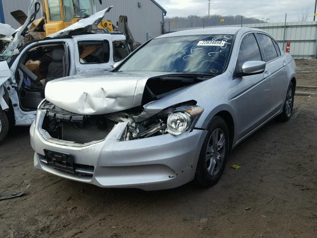 1HGCP2F63CA094021 - 2012 HONDA ACCORD SE SILVER photo 2