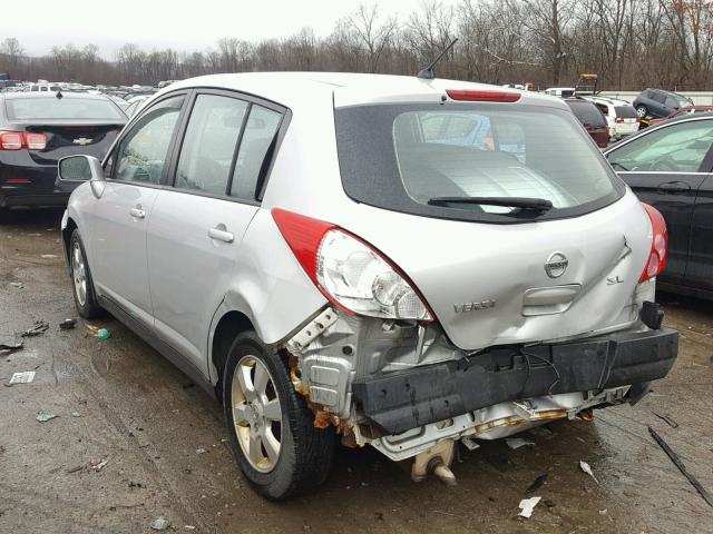 3N1BC13E37L429176 - 2007 NISSAN VERSA S SILVER photo 3