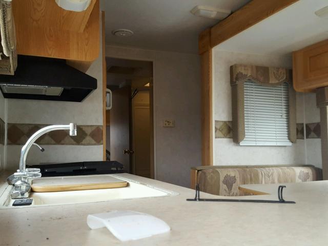 4YDT32R2227304152 - 2002 KEYSTONE HORNET WHITE photo 6