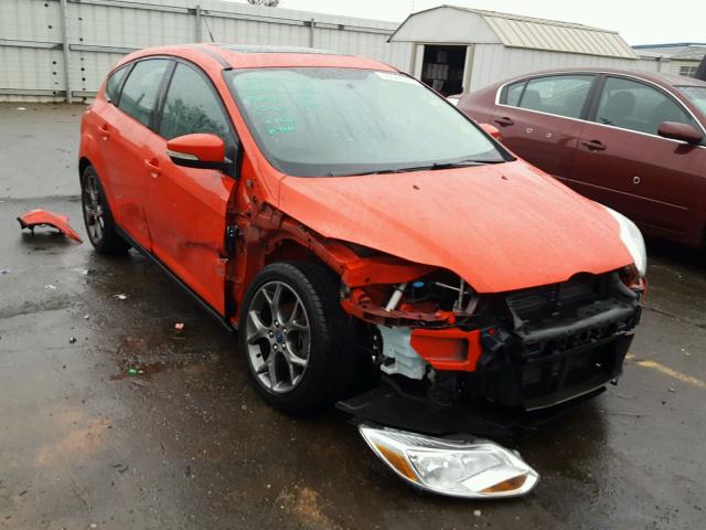 1FADP3K29DL187018 - 2013 FORD FOCUS SE RED photo 1