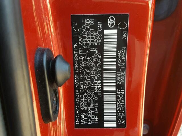 JTDZN3EU2D3209542 - 2013 TOYOTA PRIUS V RED photo 10