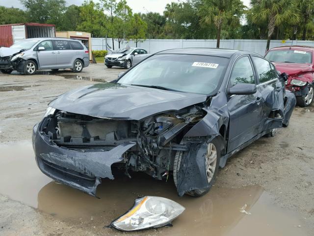 1N4AL2AP8CN544018 - 2012 NISSAN ALTIMA BAS GRAY photo 2