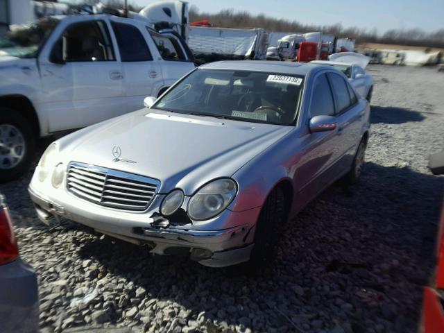 WDBUF56J16A763188 - 2006 MERCEDES-BENZ E 350 SILVER photo 2