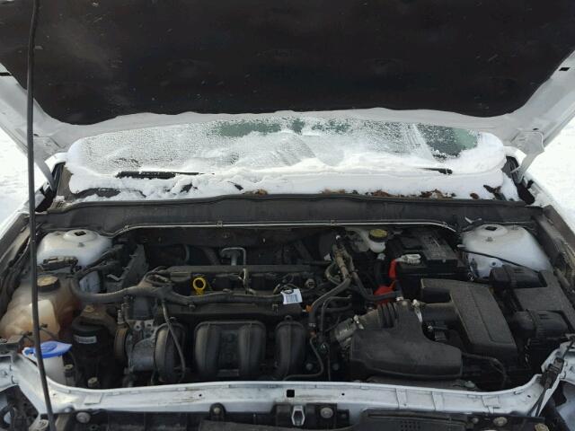 3FA6P0H72ER105059 - 2014 FORD FUSION SE WHITE photo 7