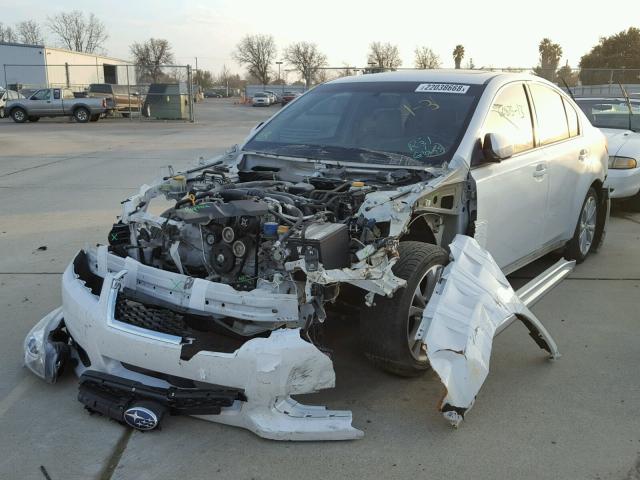 4S3BMBL67D3032988 - 2013 SUBARU LEGACY 2.5 WHITE photo 2