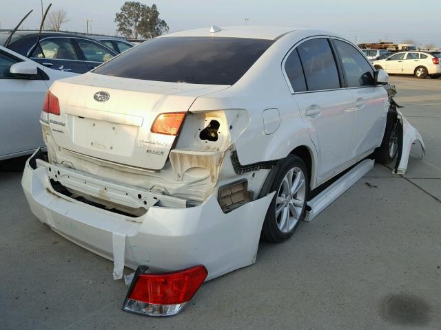 4S3BMBL67D3032988 - 2013 SUBARU LEGACY 2.5 WHITE photo 4