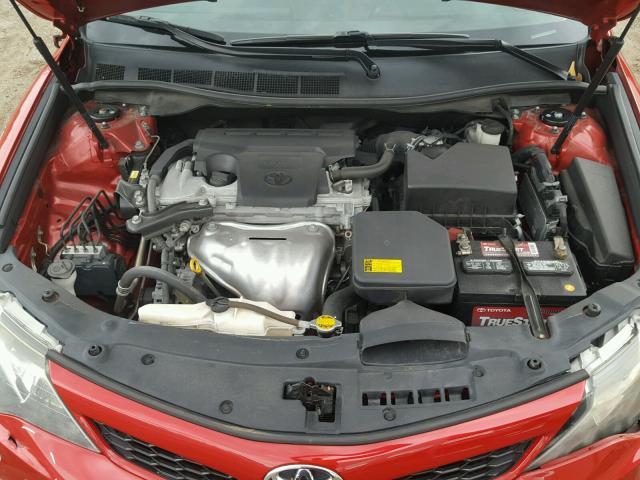 4T1BF1FK6CU607633 - 2012 TOYOTA CAMRY BASE RED photo 7