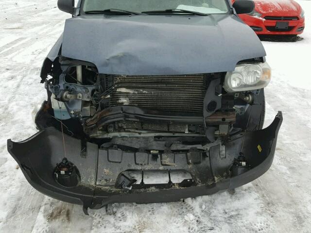 1FMYU03196KA28397 - 2006 FORD ESCAPE XLT BLUE photo 9