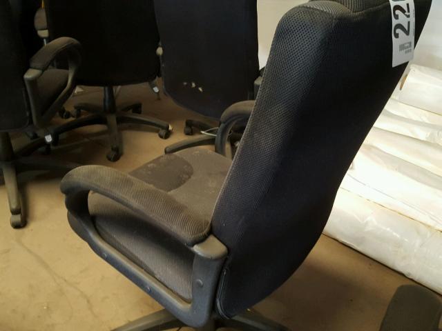  - 2000 USED DESK CHAIR  photo 4