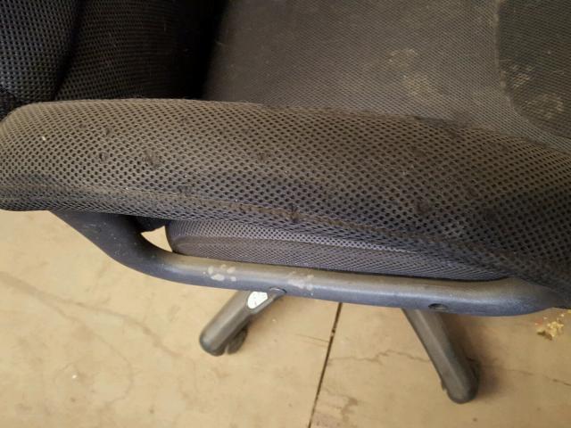  - 2000 USED DESK CHAIR  photo 9