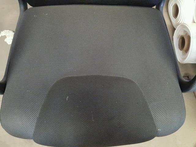  - 2000 USED DESK CHAIR  photo 8