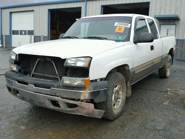 2GCEK19T231222132 - 2003 CHEVROLET SILVERADO WHITE photo 2