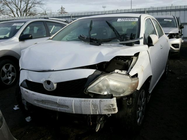 JTDBL40E599054485 - 2009 TOYOTA COROLLA BA WHITE photo 9