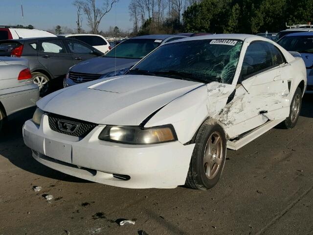 1FAFP40474F109998 - 2004 FORD MUSTANG WHITE photo 2