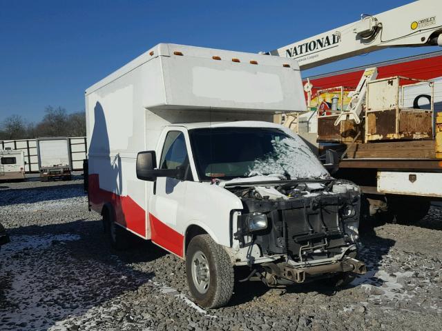 1GB0G2BA3C1197519 - 2012 CHEVROLET EXPRESS G3 WHITE photo 1