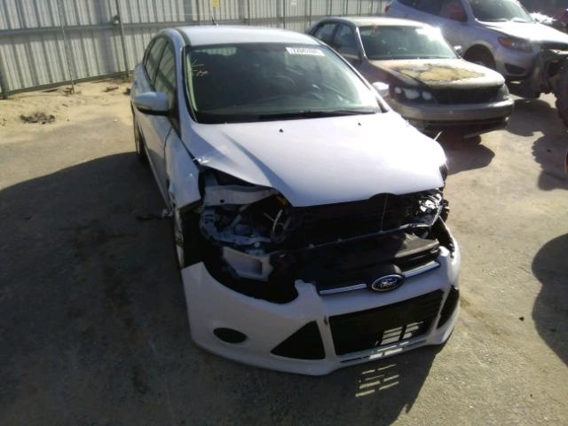 1FADP3K23DL278544 - 2013 FORD FOCUS SE WHITE photo 1