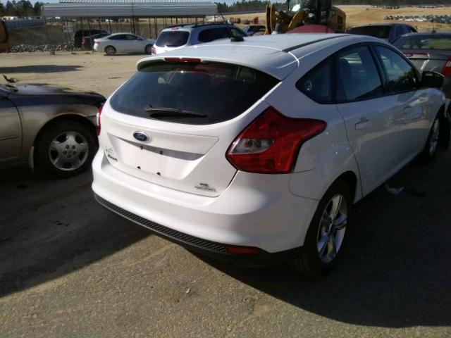 1FADP3K23DL278544 - 2013 FORD FOCUS SE WHITE photo 4