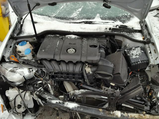 WVWDA7AJ8BW264758 - 2011 VOLKSWAGEN GOLF 银色 照片 7