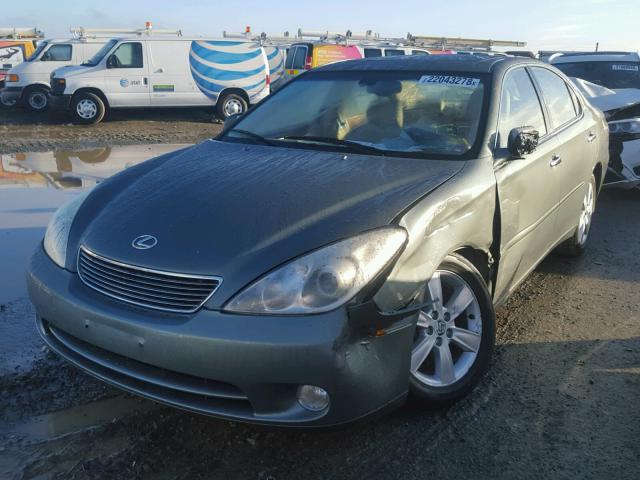 JTHBA30G665142772 - 2006 LEXUS ES 330 GREEN photo 2