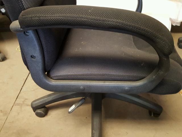  - 2000 USED DESK CHAIR  photo 5