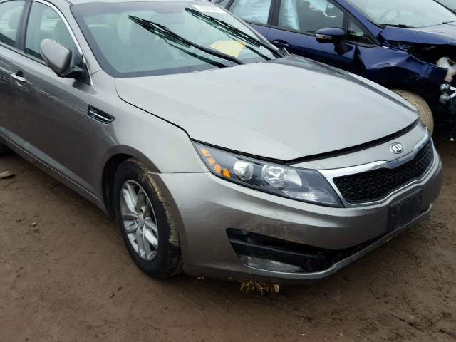 5XXGM4A76DG235917 - 2013 KIA OPTIMA LX GRAY photo 10