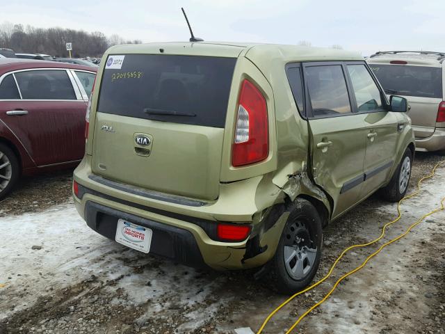 KNDJT2A55D7523996 - 2013 KIA SOUL GREEN photo 4