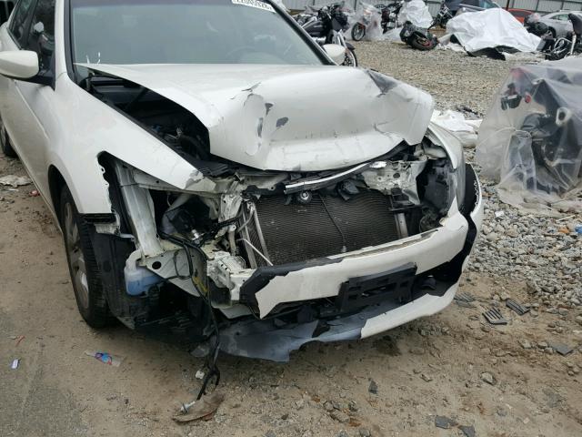 1HGCP3F87AA029001 - 2010 HONDA ACCORD EXL WHITE photo 9