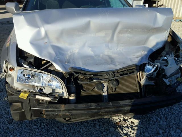 1HGCG3158YA005927 - 2000 HONDA ACCORD EX SILVER photo 9