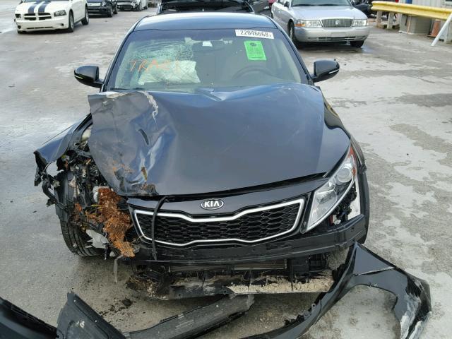 KNAGM4AD2D5053137 - 2013 KIA OPTIMA HYB BLACK photo 9