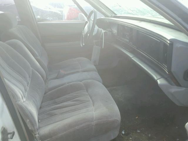 1G4HP52K6VH613836 - 1997 BUICK LESABRE CU WHITE photo 5