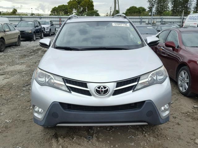 JTMWFREV5ED026126 - 2014 TOYOTA RAV4 XLE SILVER photo 9