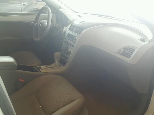 1G1ZB5E15BF167950 - 2011 CHEVROLET MALIBU LS WHITE photo 5