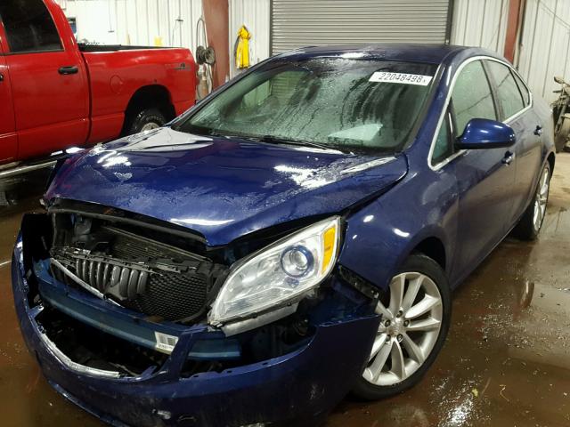 1G4PP5SKXD4152920 - 2013 BUICK VERANO BLUE photo 2