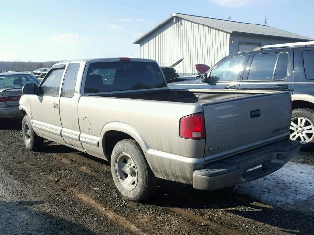 1GCCS19W818120183 - 2001 CHEVROLET S TRUCK S1 GRAY photo 3