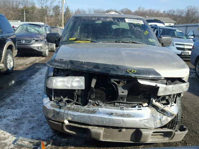 1GCCS19W818120183 - 2001 CHEVROLET S TRUCK S1 GRAY photo 7