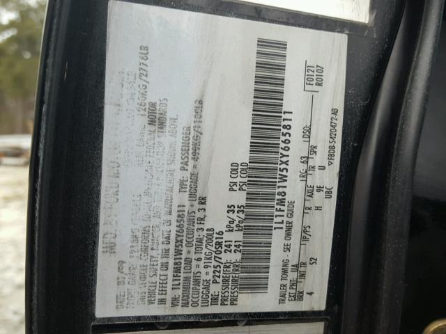 1L1FM81W5XY665811 - 1999 LINCOLN TOWN CAR E BLACK photo 10