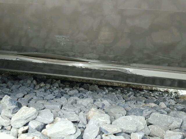 BUJ156441304 - 2004 TRAC MARINE LOT SILVER photo 9