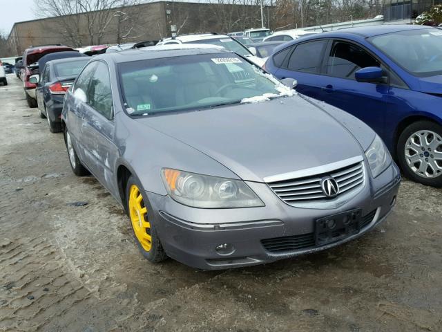 JH4KB16565C015294 - 2005 ACURA RL GRAY photo 1