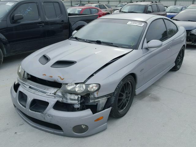 6G2VX12U16L535554 - 2006 PONTIAC GTO GRAY photo 2