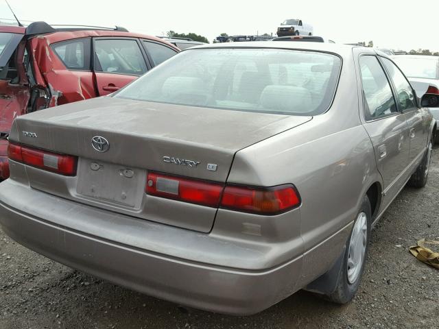 4T1BG22K9XU453059 - 1999 TOYOTA CAMRY CE TAN photo 4