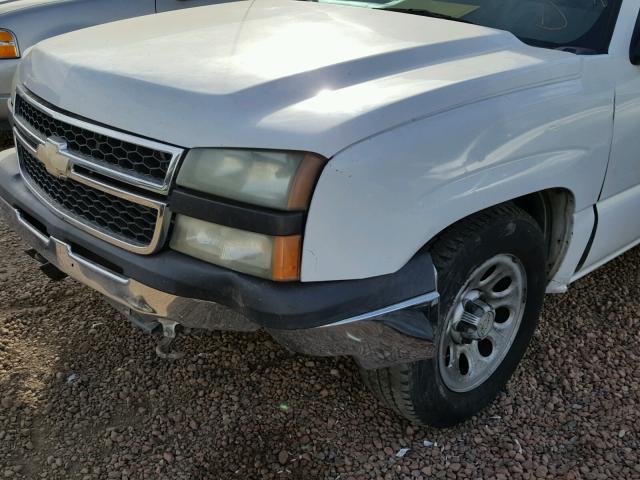 1GCEC19V67E103812 - 2007 CHEVROLET SILVERADO WHITE photo 9