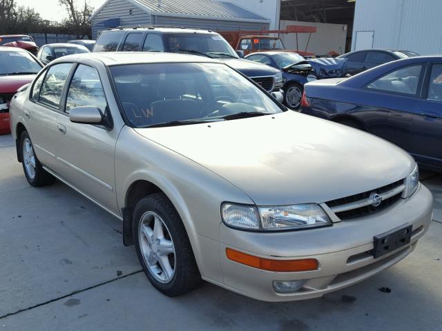 JN1CA21D1WT525523 - 1998 NISSAN MAXIMA GLE GOLD photo 1