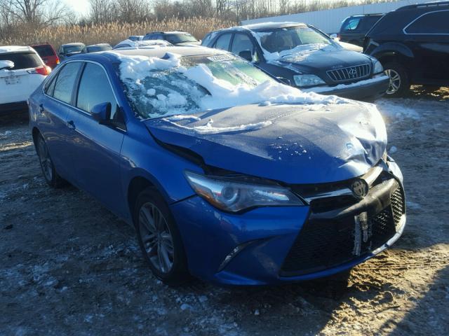 4T1BF1FK5HU736244 - 2017 TOYOTA CAMRY LE BLUE photo 1