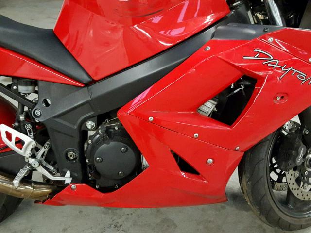 SMT810G244J193181 - 2004 TRIUMPH MOTORCYCLE DAYTONA 60 RED photo 7