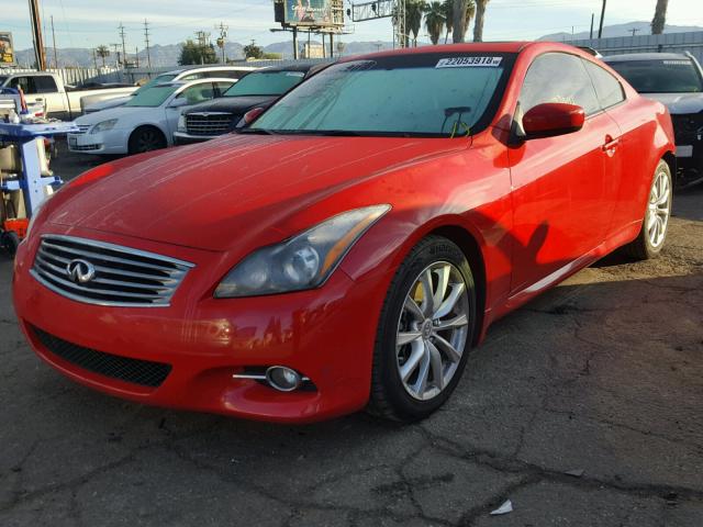 JN1CV6EK4DM921716 - 2013 INFINITI G37 JOURNE RED photo 2