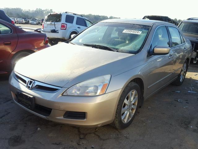 1HGCM66567A008049 - 2007 HONDA ACCORD EX TAN photo 2