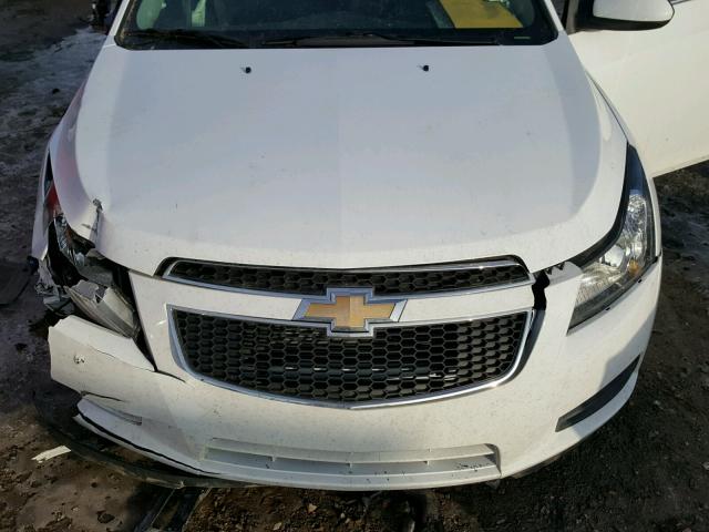 1G1PC5SB3E7207961 - 2014 CHEVROLET CRUZE LT WHITE photo 7